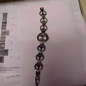 Mudd Ladies Fashion peace Quartz Watch (g3)